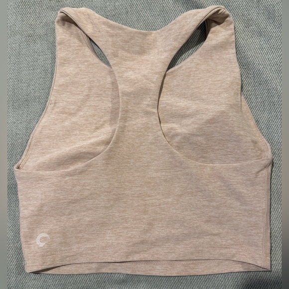Aritzia Workout Top - Picture 2 of 4